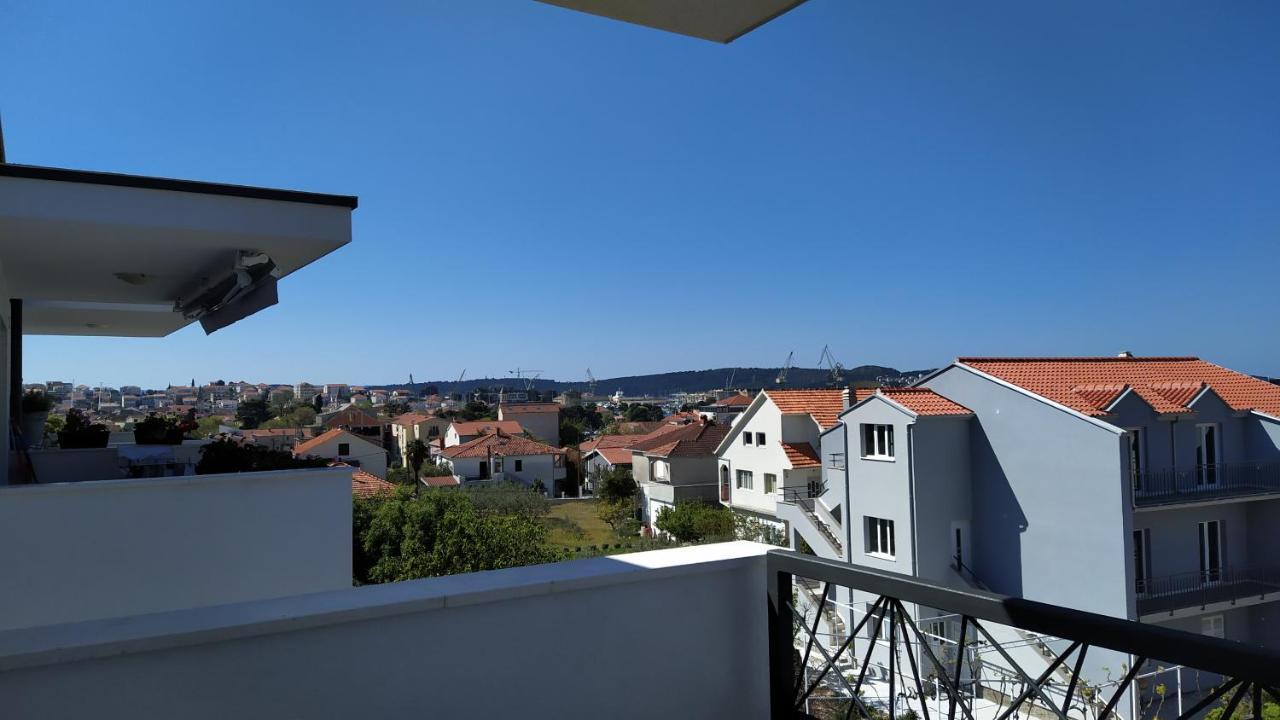 Urban Apartment Vukic Trogir Extérieur photo